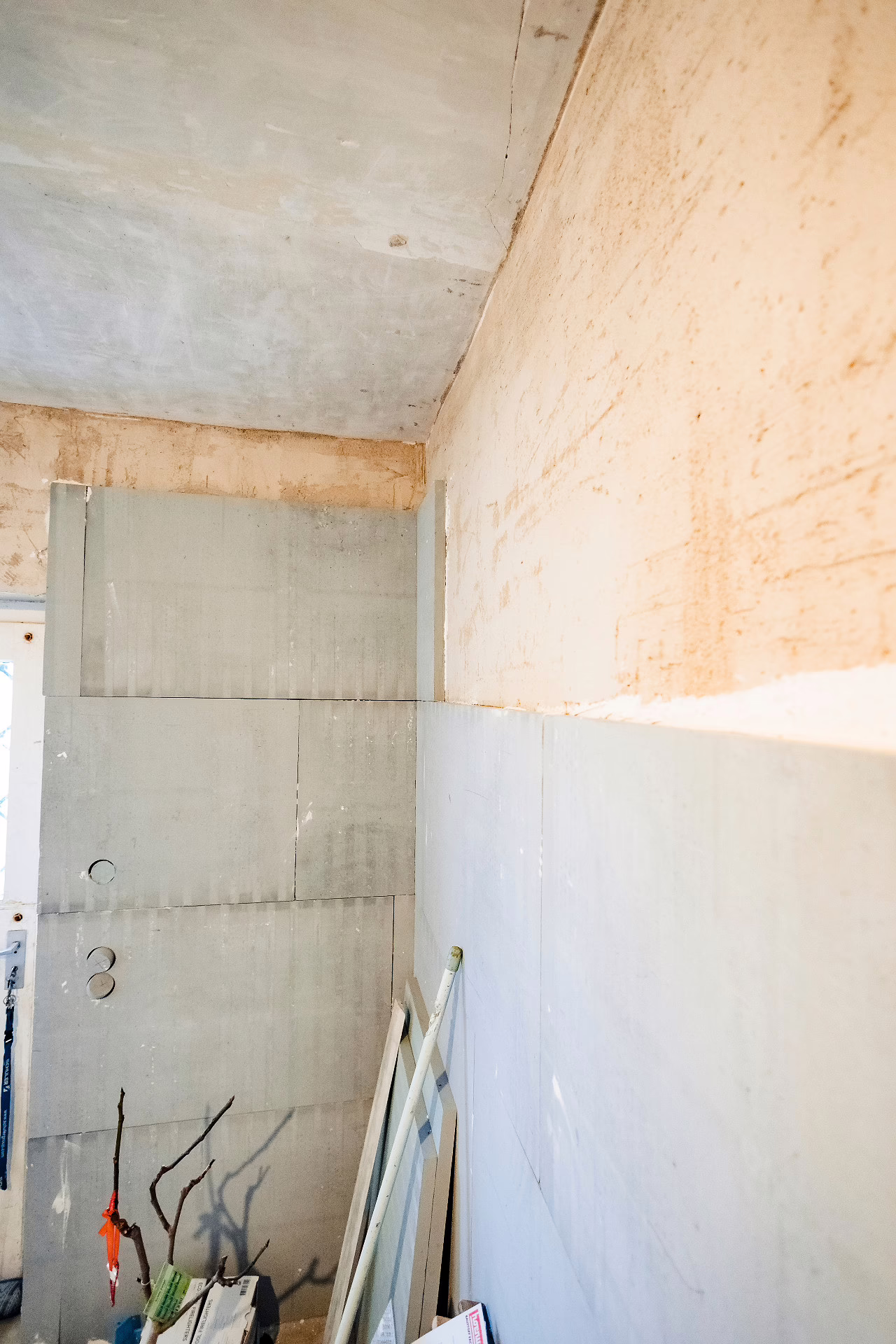 Unsanierter Flur im Haus Freund 