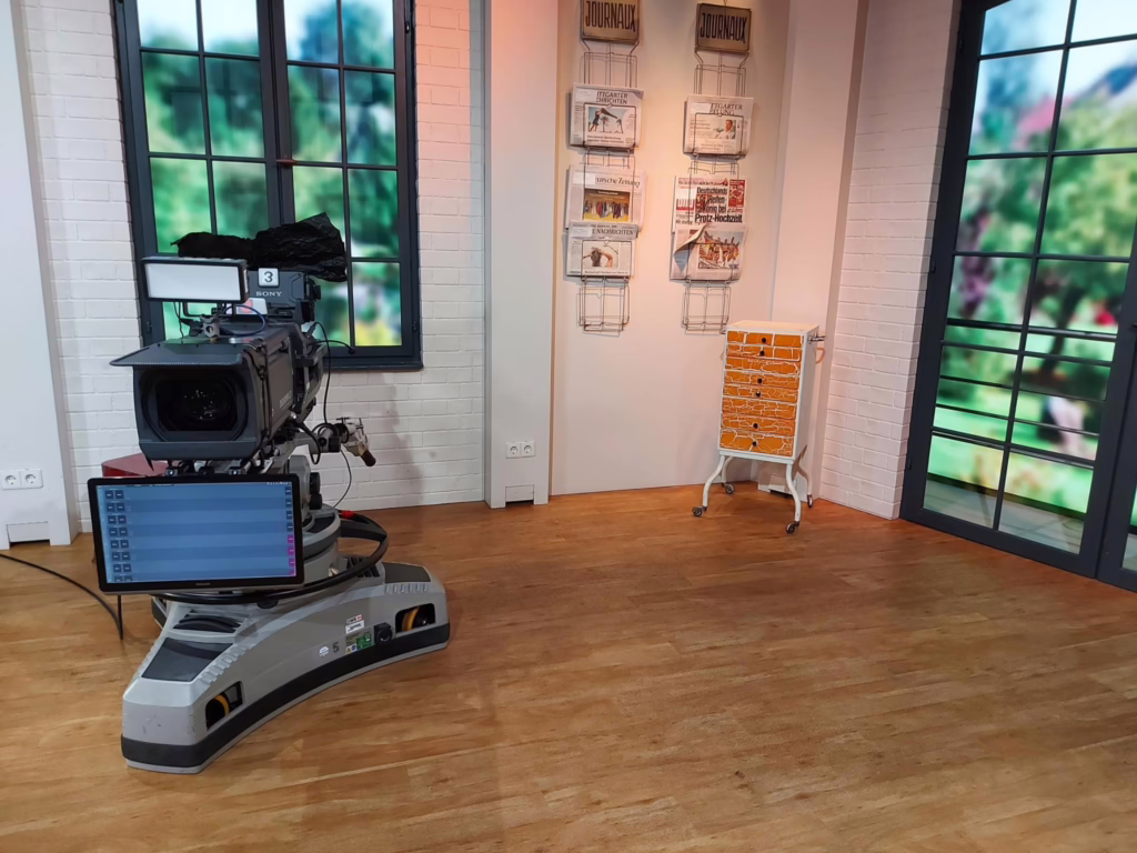 Ecke vom Interviewraum mit den Kameras bei der SWR Sendung Kaffee oder Tee. 
